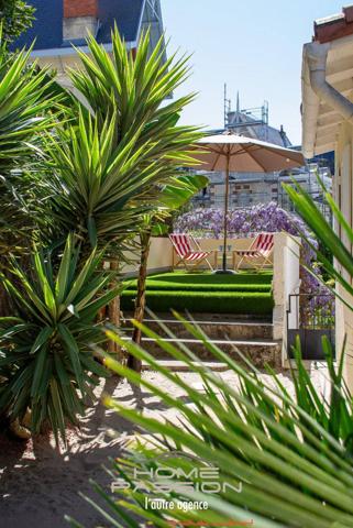 ROYAN PARC  MAISON DE FAMILLE DE CARACTÈRE À 130 MÈTRES DE LA PLAGE