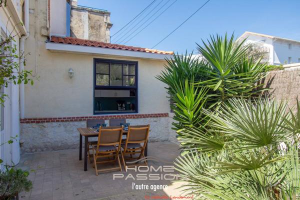 ROYAN PARC  MAISON DE FAMILLE DE CARACTÈRE À 130 MÈTRES DE LA PLAGE