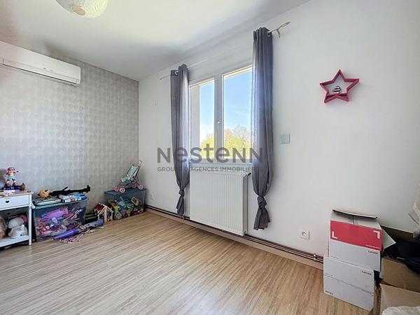 A vendre maison familiale à Martres Tolosane avec jardin cloturé et arboré