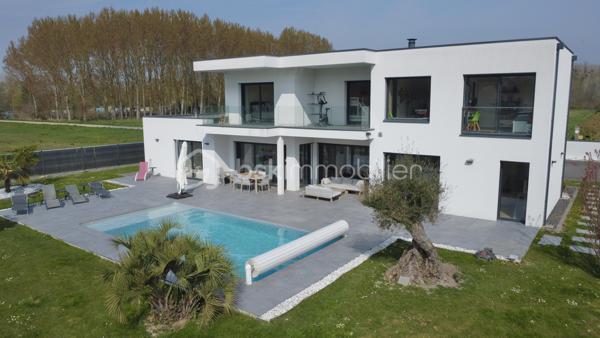 Villa de 273 m²