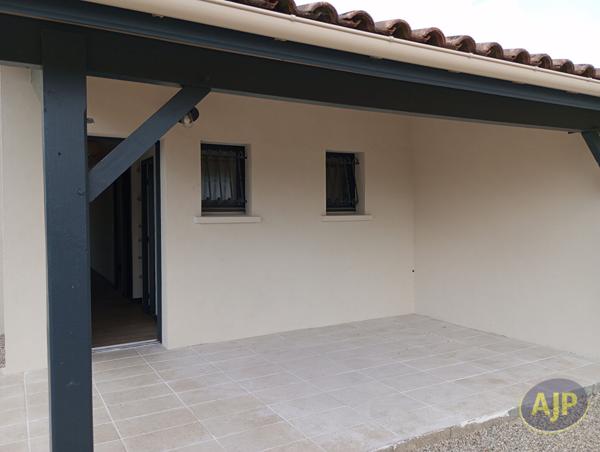 Location maison Soulac Sur Mer : 1 430 € - AJP Le Verdon Immobilier