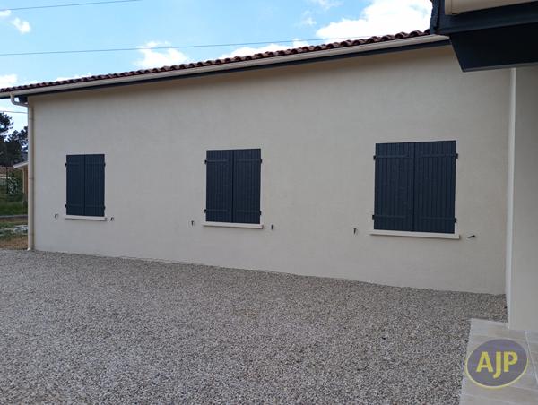 Location maison Soulac Sur Mer : 1 430 € - AJP Le Verdon Immobilier