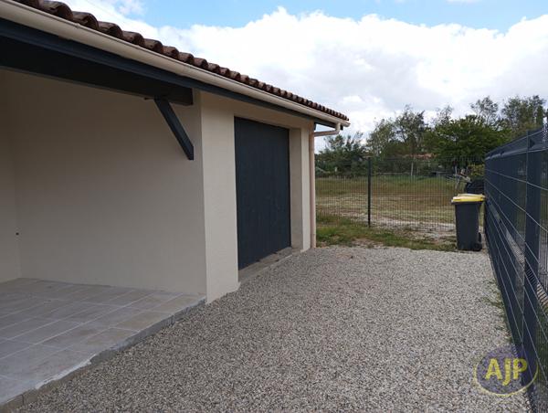 Location maison Soulac Sur Mer : 1 430 € - AJP Le Verdon Immobilier