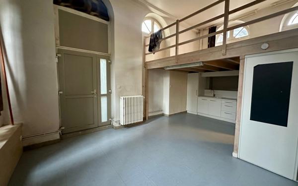 Appartement à louer    2 pièces • 40,74 m2 Brive-la-Gaillarde