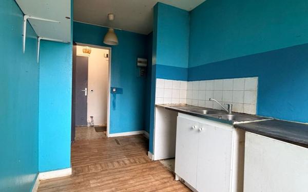 Appartement à vendre    5 pièces • 77,79 m2 Grigny