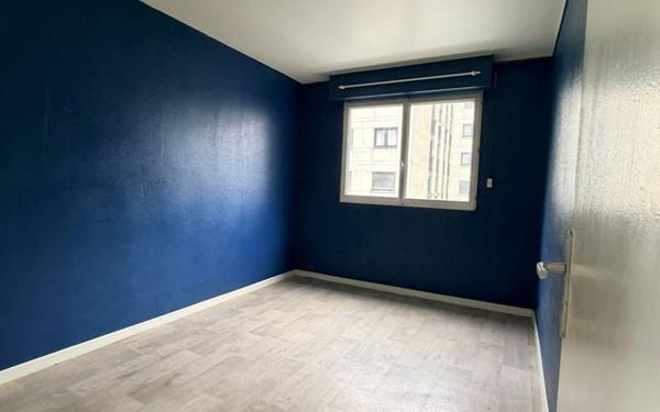 Appartement à vendre    5 pièces • 77,79 m2 Grigny