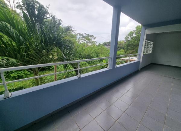 Appartement à louer    3 pièces •  Cayenne