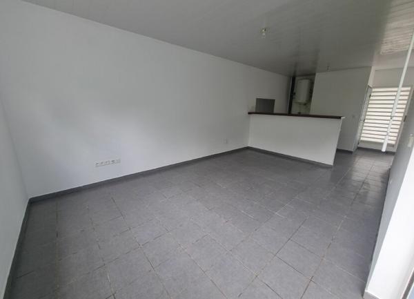 Appartement à louer    3 pièces •  Cayenne