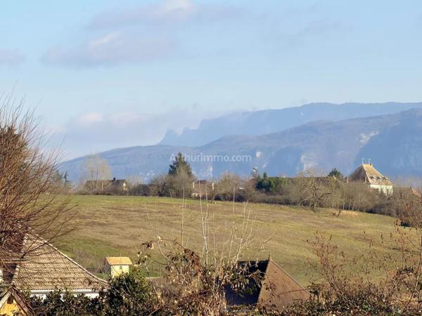 Vente Terrain 1786 m2 à Les Avenières Veyrins-Thuellin