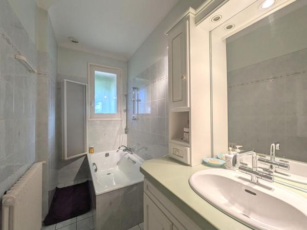 Maison 4 chambres, 140m², bourg de la Varenne, Orée d'Anjou (49270)