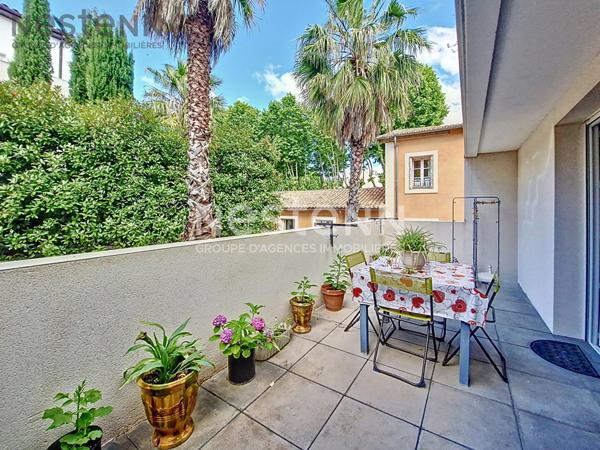 Lunel Centre : T3 lumineux avec terrasse, cave et parking !