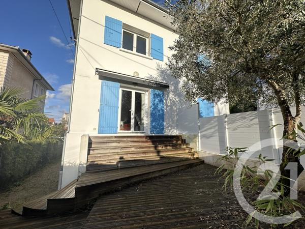 Appartement F3 à vendre  3 pièces - 55,83 m 2   ROYAN  - 17