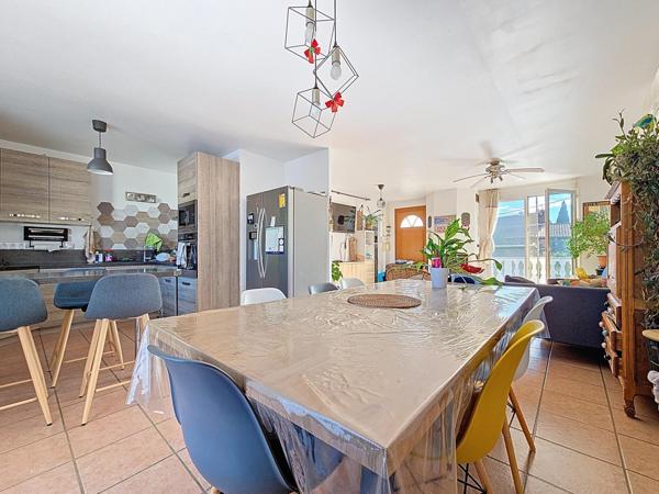 Nouveauté – Villa avec studio indépendant, piscine et vue panoramique sur le Pic de Tantajo – secteur Bédarieux