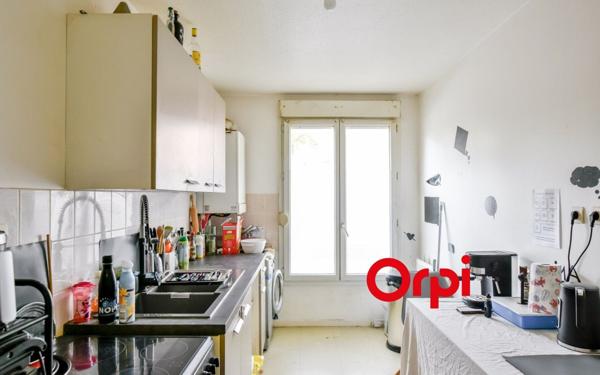 Appartement à vendre    3 pièces • 73 m2 Pierre-Bénite