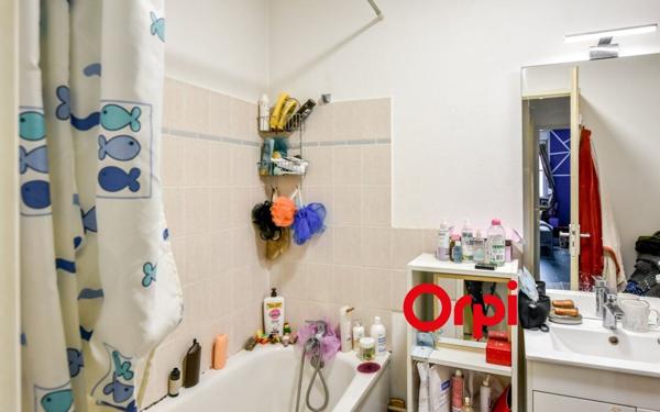 Appartement à vendre    3 pièces • 73 m2 Pierre-Bénite