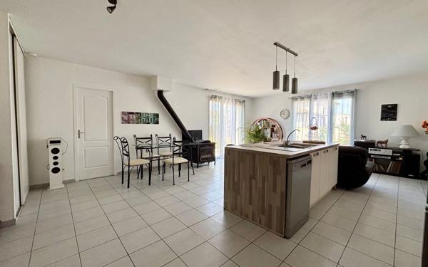 Maison à vendre    4 pièces • 89 m2 Balaruc-le-Vieux