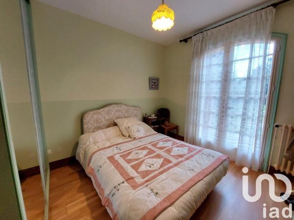 Maison traditionnelle 4 pièces de 98 m² à Port-Sainte-Foy-et-Ponchapt (33220)