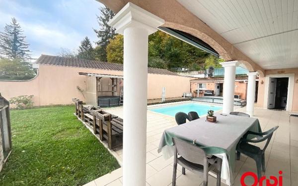 Maison à vendre    5 pièces • 107 m2 Montluel