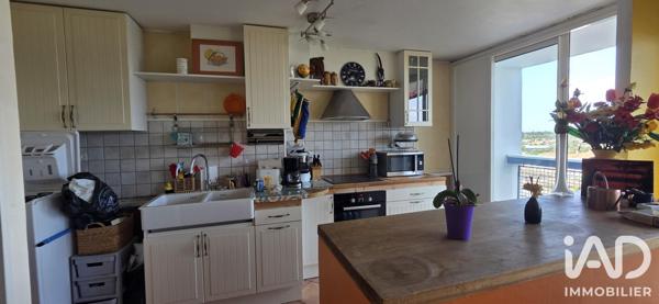 Appartement à vendre 4 pièces 71 m² Mérignac