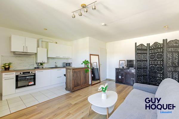 Appartement 2 pièces entièrement rénové à Saint-Pierre-Du-Perray