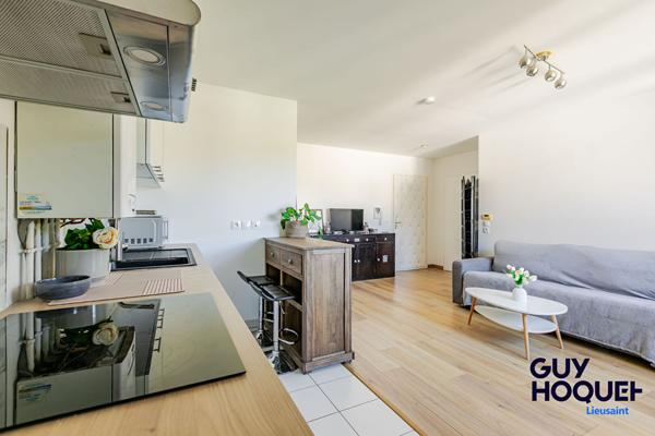 Appartement 2 pièces entièrement rénové à Saint-Pierre-Du-Perray