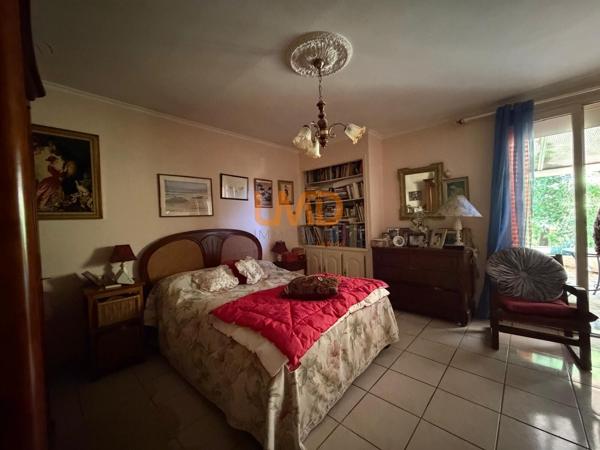 Propriété familiale rare avec parc arboré et fort potentiel foncier