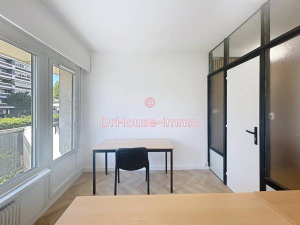 Bureau à louer 1 pièce de 11 m²