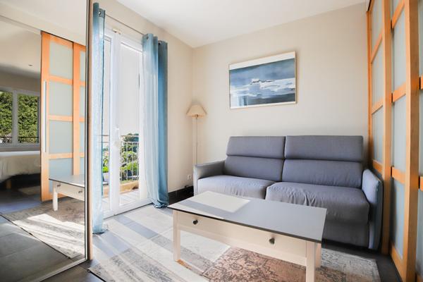 Saint-Aygulf vue mer 4 chambres garage piscine