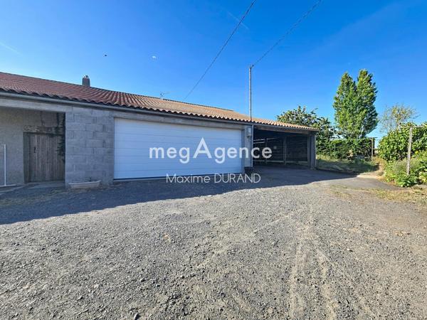 Maison à LA ROMAGNE, 49740 - 5 pièces 136m²