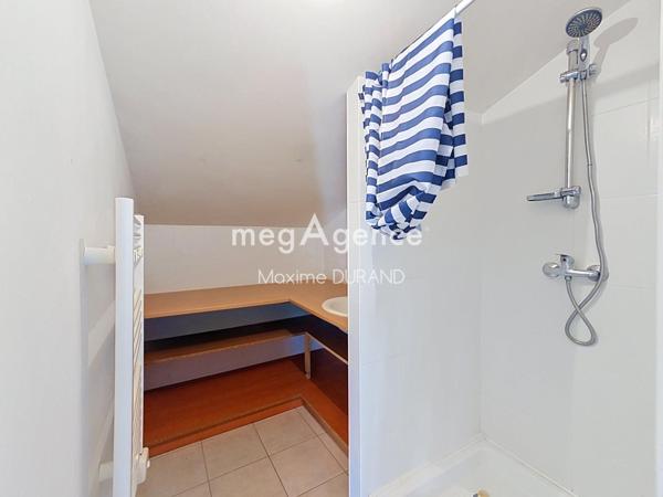 Maison à LA ROMAGNE, 49740 - 5 pièces 136m²