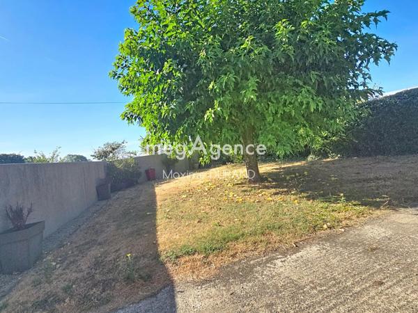 Maison à LA ROMAGNE, 49740 - 5 pièces 136m²