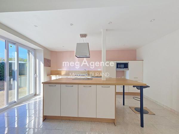 Maison à LA ROMAGNE, 49740 - 5 pièces 136m²