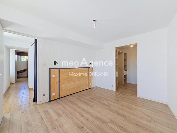 Maison à LA ROMAGNE, 49740 - 5 pièces 136m²