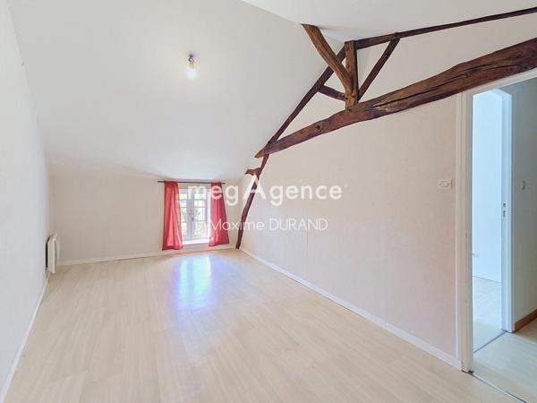 Maison à LA ROMAGNE, 49740 - 5 pièces 136m²