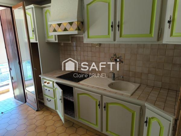 Pavillon a fort potentiel a renover