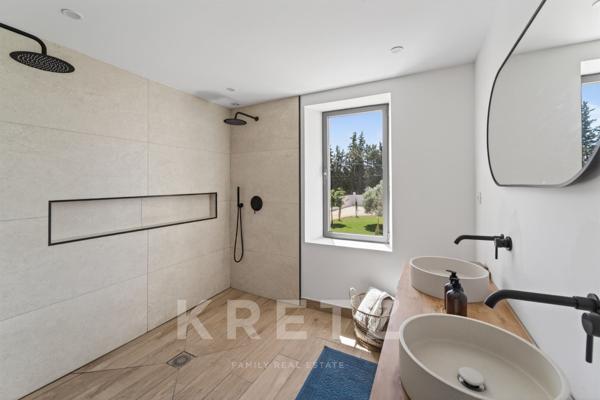 Maison contemporaine de 420m2 - Pernes-Les-Fontaines