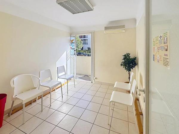 Bureau à vendre à Aubagne (13400)