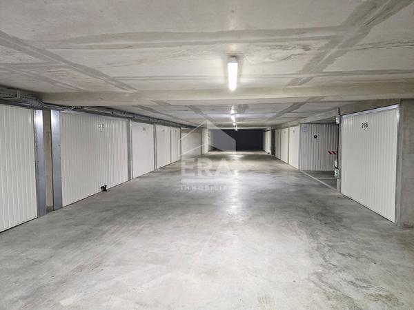 Lot de deux places de parking boxables - SAINT LAURENT DU VAR