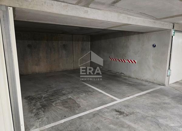 Lot de deux places de parking boxables - SAINT LAURENT DU VAR