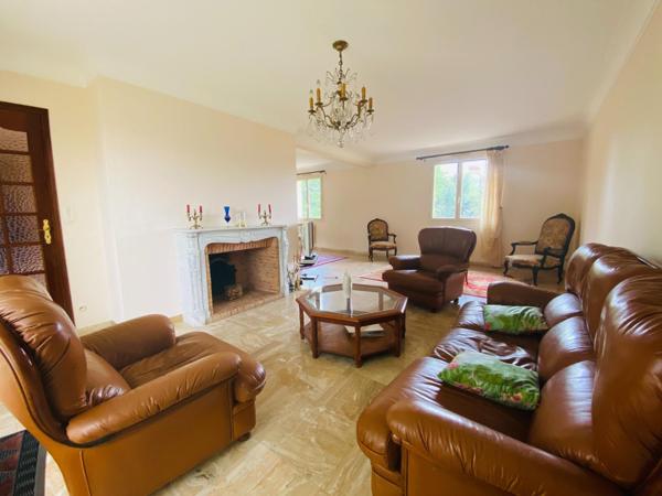 Maison à ECOMMOY, 72220 - 6 pièces 172m²