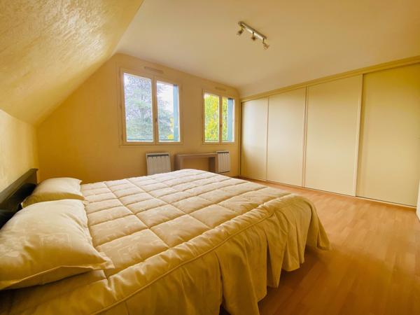 Maison à ECOMMOY, 72220 - 6 pièces 172m²