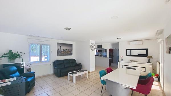 A VENDRE - Maison de plain-pied avec piscine - 3 chambres - SAINT LYS (31470) Proche centre ville