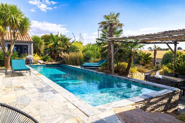 Villa d'architecte à L’Houmeau – Vue mer imprenable