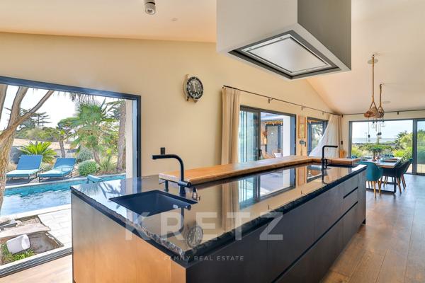 Villa d'architecte à L’Houmeau – Vue mer imprenable