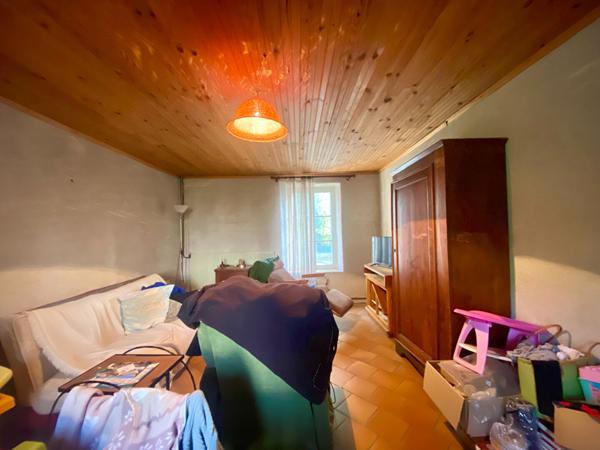 CONTRES ? Longère à rénover, à 5 minutes à pied du centre-ville