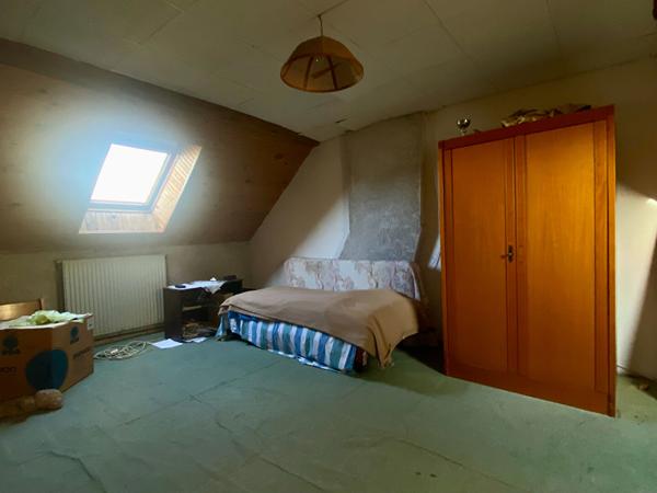 CONTRES ? Longère à rénover, à 5 minutes à pied du centre-ville