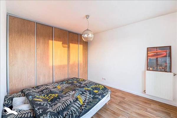 Appartement à vendre |  Bègles |  4 pièces | 81 m²