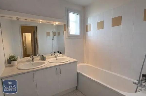 Appartement à louer 3 pièces 51.02m²