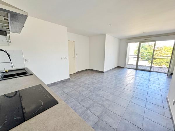 Appartement 3 pièce(s) 2 chambre(s) 65.79 m²
