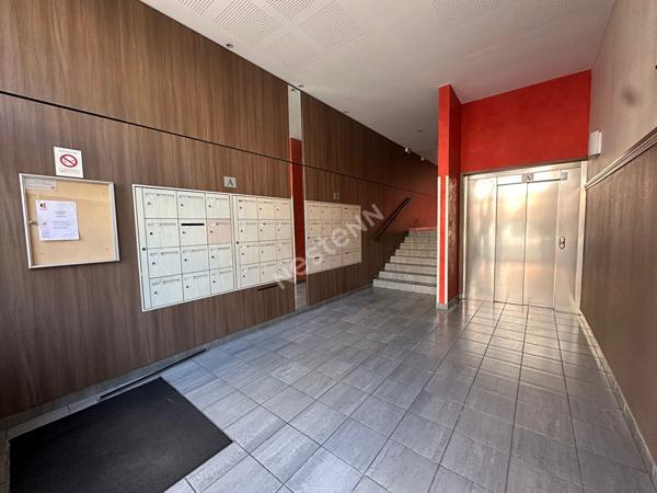 Appartement T3 65m2, Villeurbanne limite Lyon 3, terrasse, jardin, garage PMR